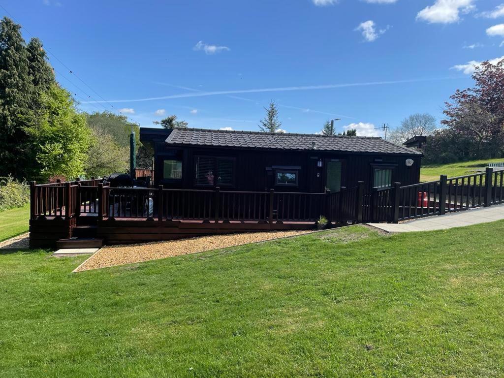 Lakeview Lodge, Builth Wells No Tradesmen Allowed 외부 사진
