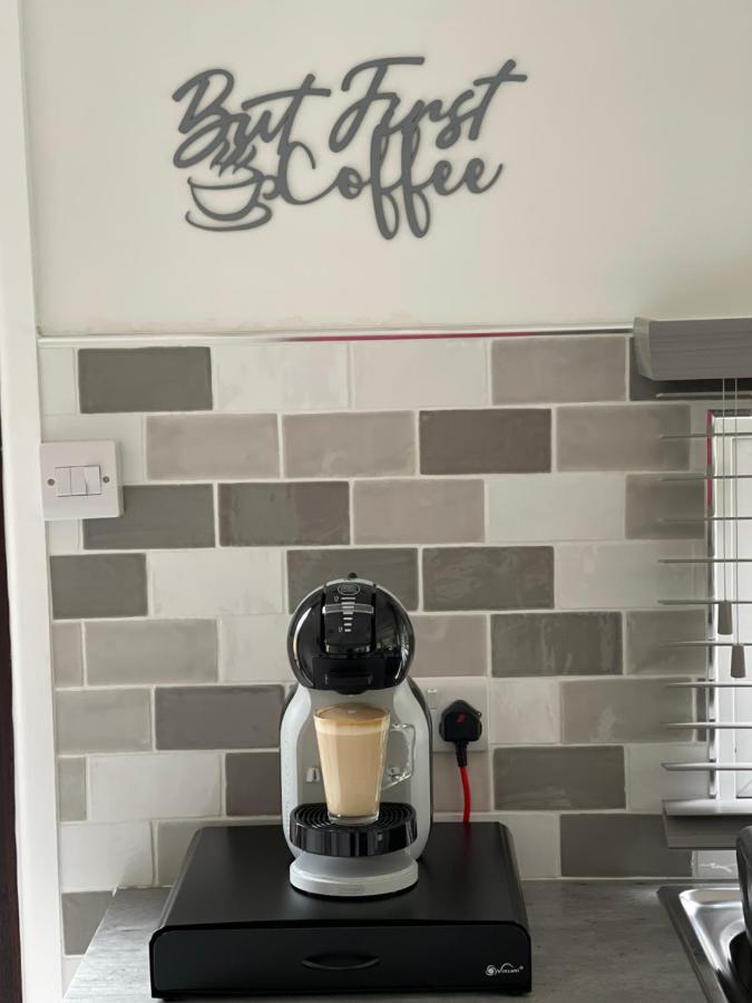 Lakeview Lodge, Builth Wells No Tradesmen Allowed 외부 사진
